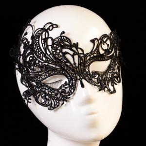 Black lace mask masquerade venitien effect pearl and feathers